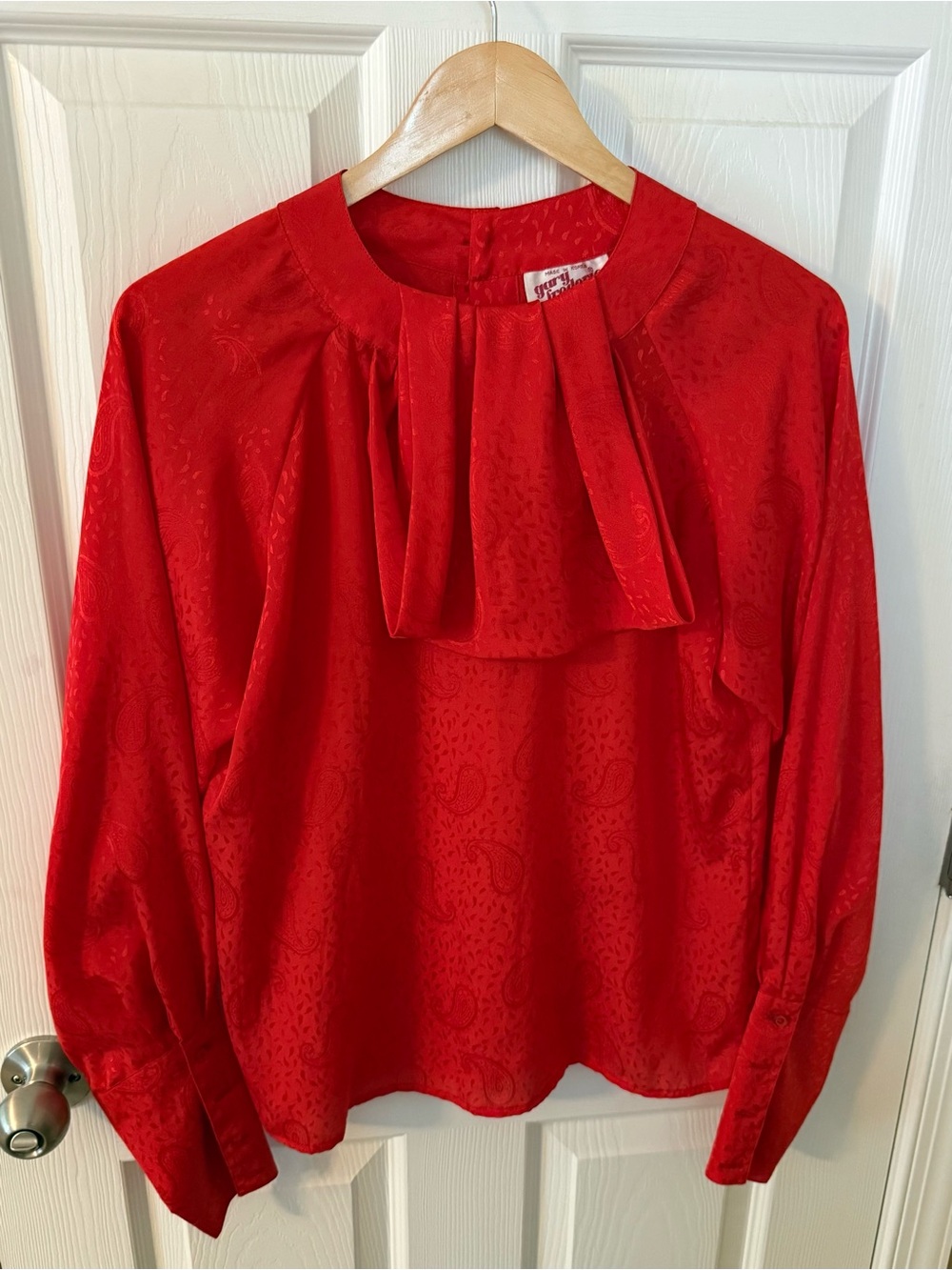 Vintage Grey Frederic Ltd Red Jacquard Paisley Bow Blouse